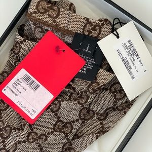 Gucci Tights - Size Small - NEVER WORN!